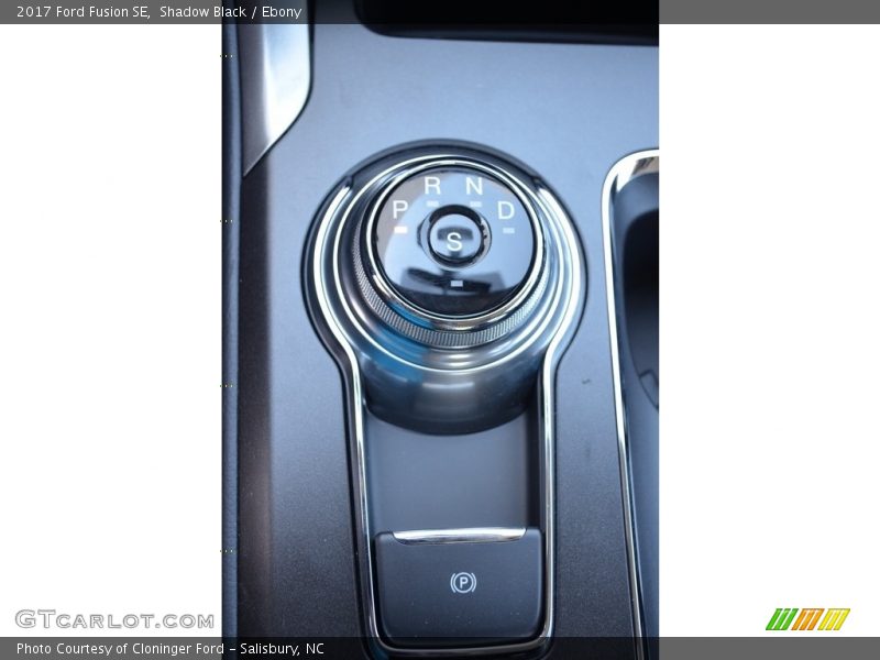 Shadow Black / Ebony 2017 Ford Fusion SE