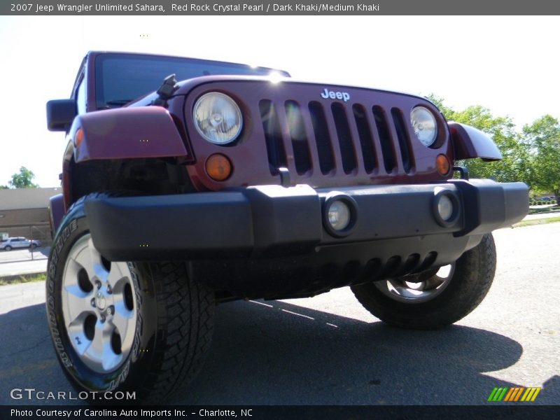 Red Rock Crystal Pearl / Dark Khaki/Medium Khaki 2007 Jeep Wrangler Unlimited Sahara