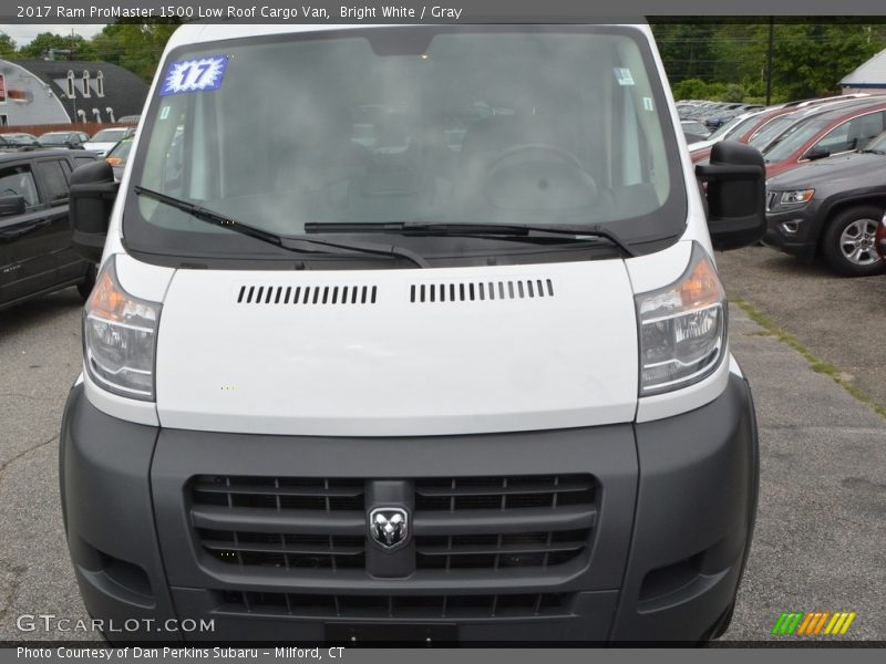 Bright White / Gray 2017 Ram ProMaster 1500 Low Roof Cargo Van