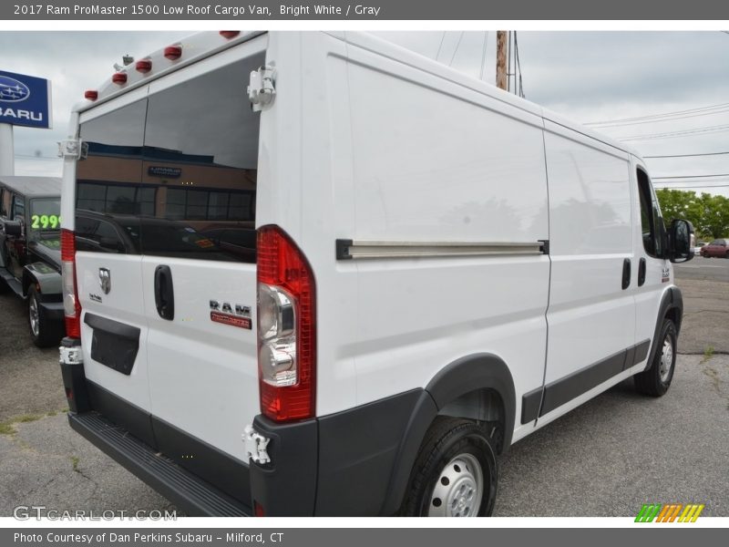 Bright White / Gray 2017 Ram ProMaster 1500 Low Roof Cargo Van