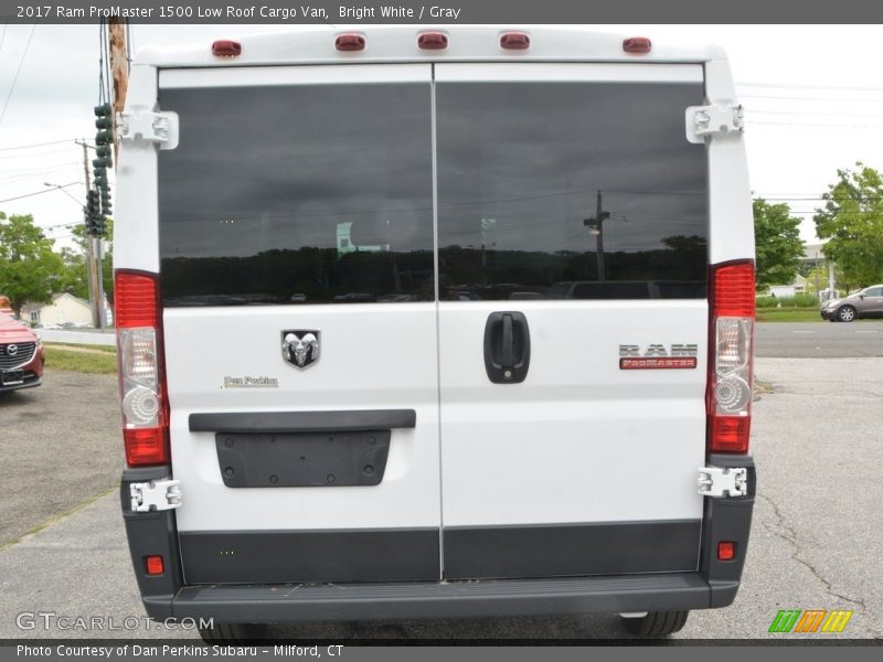 Bright White / Gray 2017 Ram ProMaster 1500 Low Roof Cargo Van