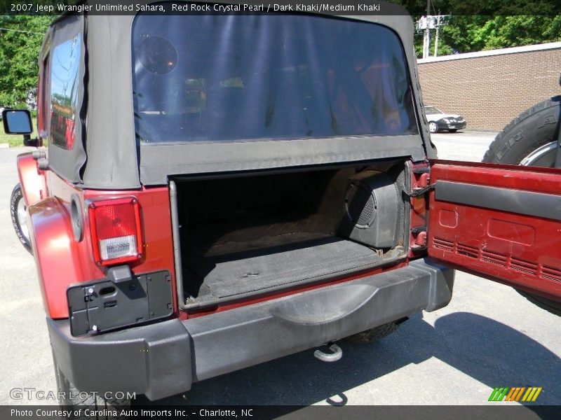 Red Rock Crystal Pearl / Dark Khaki/Medium Khaki 2007 Jeep Wrangler Unlimited Sahara