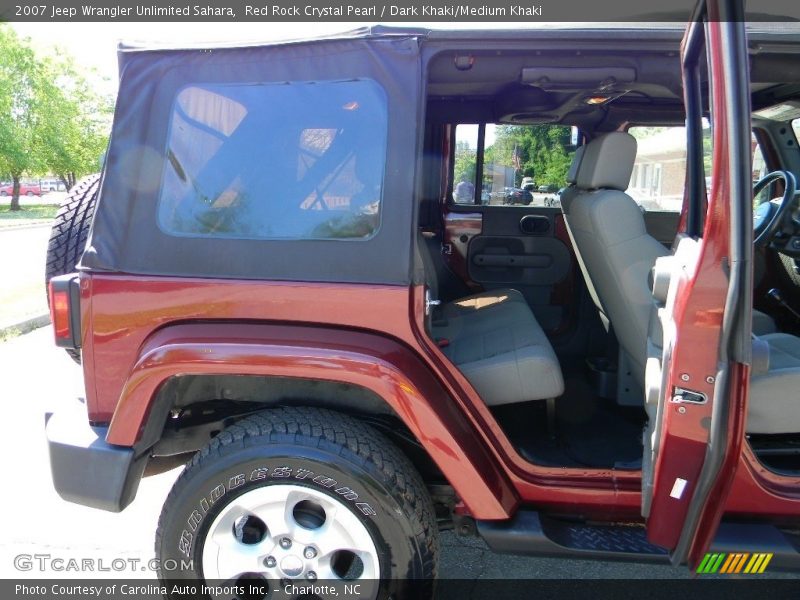 Red Rock Crystal Pearl / Dark Khaki/Medium Khaki 2007 Jeep Wrangler Unlimited Sahara