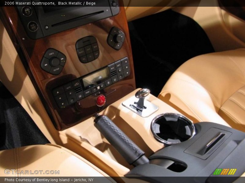Black Metallic / Beige 2006 Maserati Quattroporte