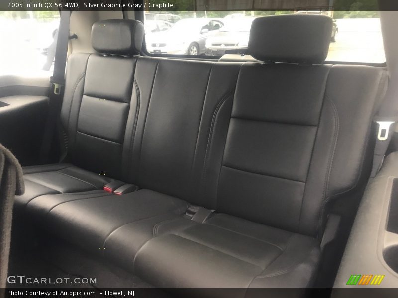 Silver Graphite Gray / Graphite 2005 Infiniti QX 56 4WD