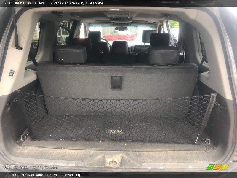 Silver Graphite Gray / Graphite 2005 Infiniti QX 56 4WD