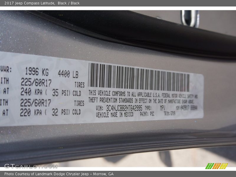 Black / Black 2017 Jeep Compass Latitude
