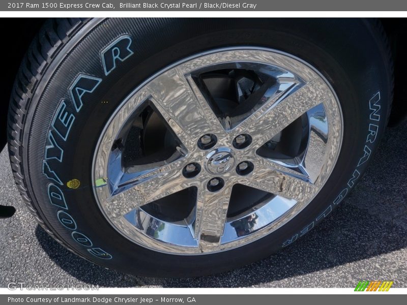 Brilliant Black Crystal Pearl / Black/Diesel Gray 2017 Ram 1500 Express Crew Cab