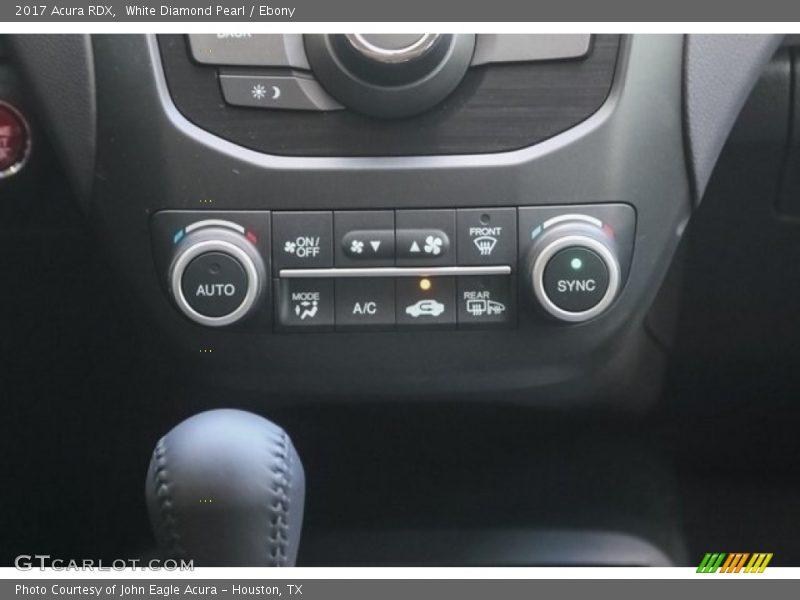 White Diamond Pearl / Ebony 2017 Acura RDX