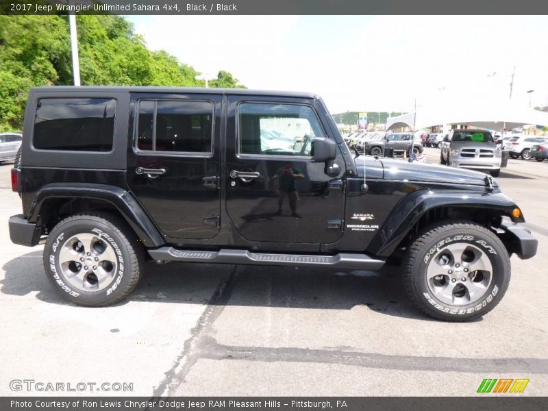 Black / Black 2017 Jeep Wrangler Unlimited Sahara 4x4