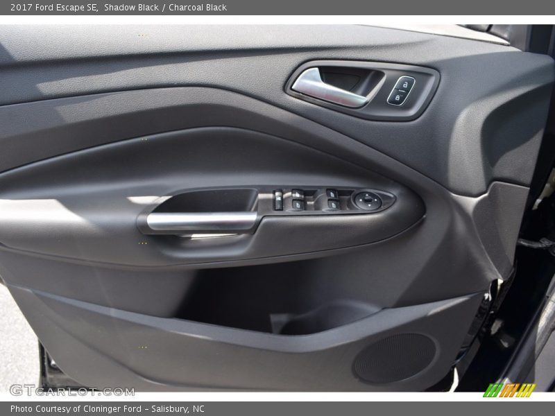 Shadow Black / Charcoal Black 2017 Ford Escape SE