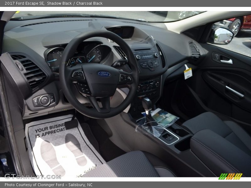 Shadow Black / Charcoal Black 2017 Ford Escape SE