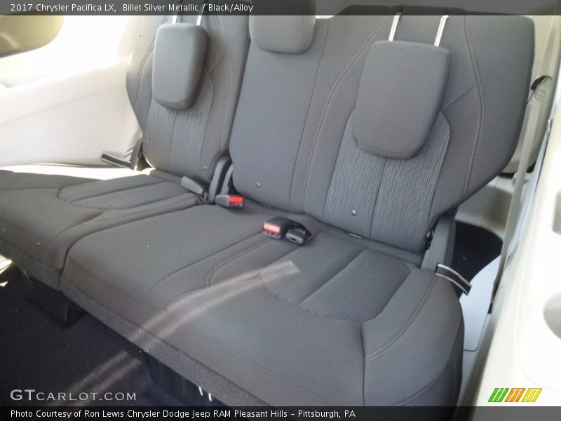 Billet Silver Metallic / Black/Alloy 2017 Chrysler Pacifica LX