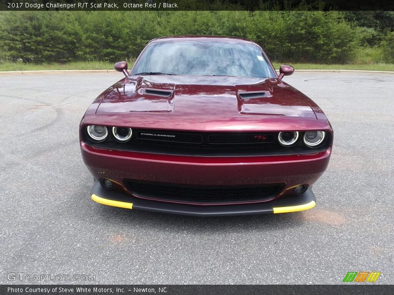 Octane Red / Black 2017 Dodge Challenger R/T Scat Pack