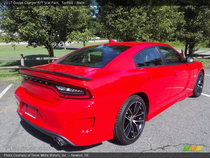 TorRed / Black 2017 Dodge Charger R/T Scat Pack