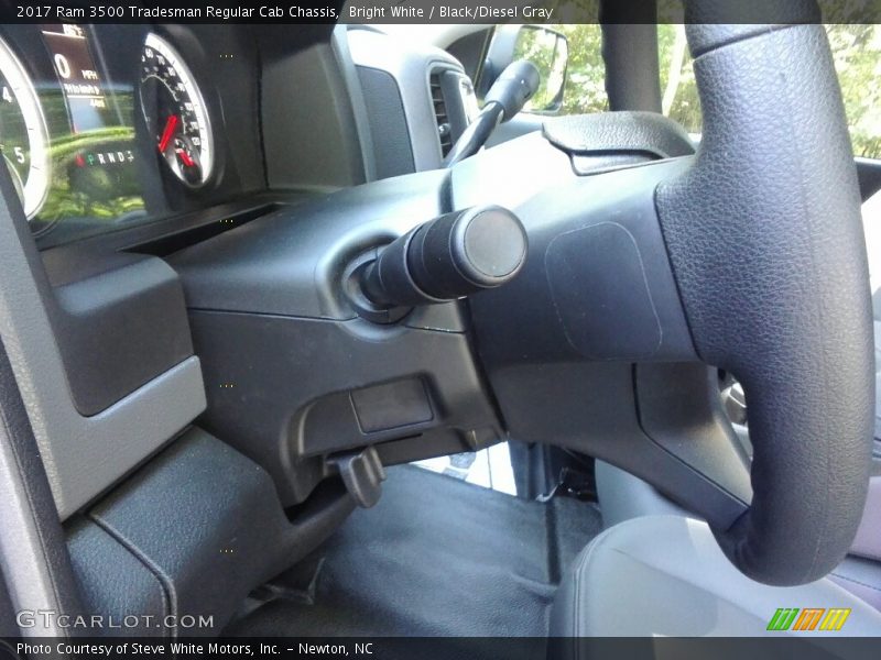 Bright White / Black/Diesel Gray 2017 Ram 3500 Tradesman Regular Cab Chassis