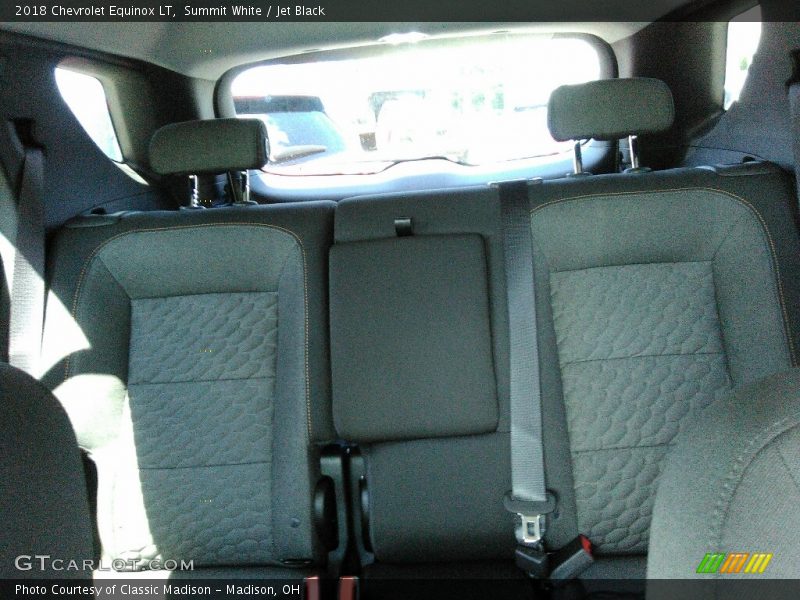 Summit White / Jet Black 2018 Chevrolet Equinox LT