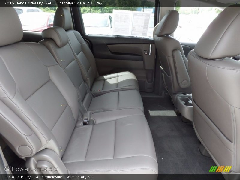 Lunar Silver Metallic / Gray 2016 Honda Odyssey EX-L