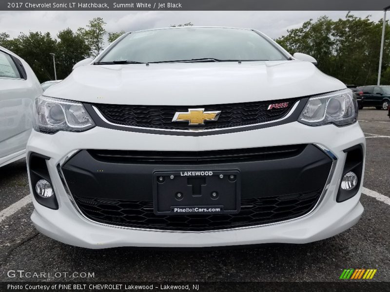 Summit White / Jet Black 2017 Chevrolet Sonic LT Hatchback