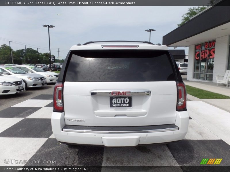 White Frost Tricoat / Cocoa/­Dark Atmosphere 2017 GMC Yukon Denali 4WD