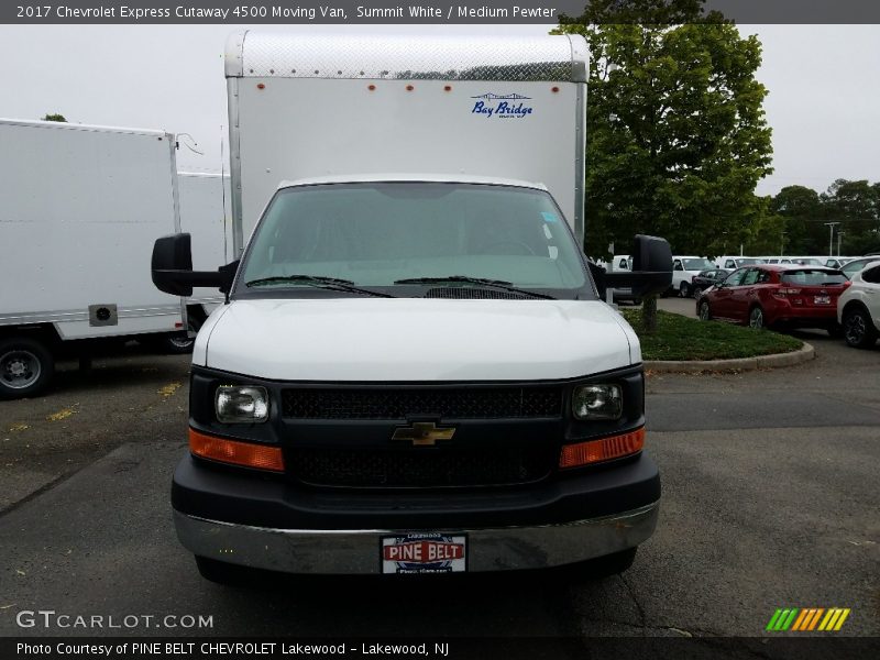 Summit White / Medium Pewter 2017 Chevrolet Express Cutaway 4500 Moving Van