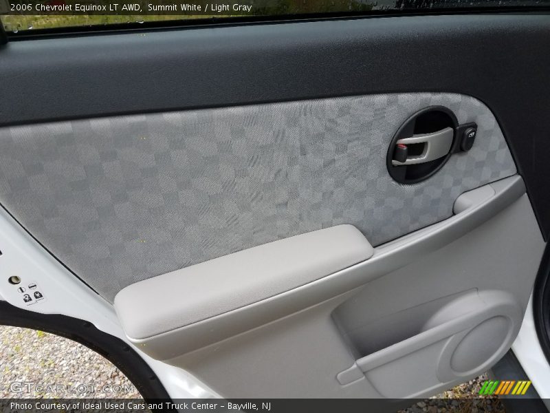Summit White / Light Gray 2006 Chevrolet Equinox LT AWD