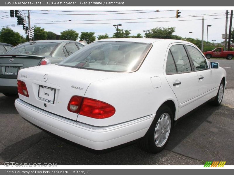 Glacier White / Parchment 1998 Mercedes-Benz E 320 4Matic Sedan