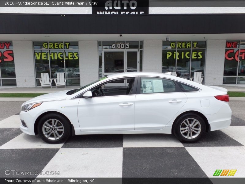 Quartz White Pearl / Gray 2016 Hyundai Sonata SE