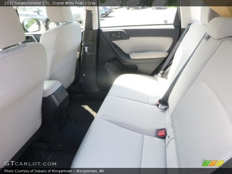 Crystal White Pearl / Gray 2017 Subaru Forester 2.5i