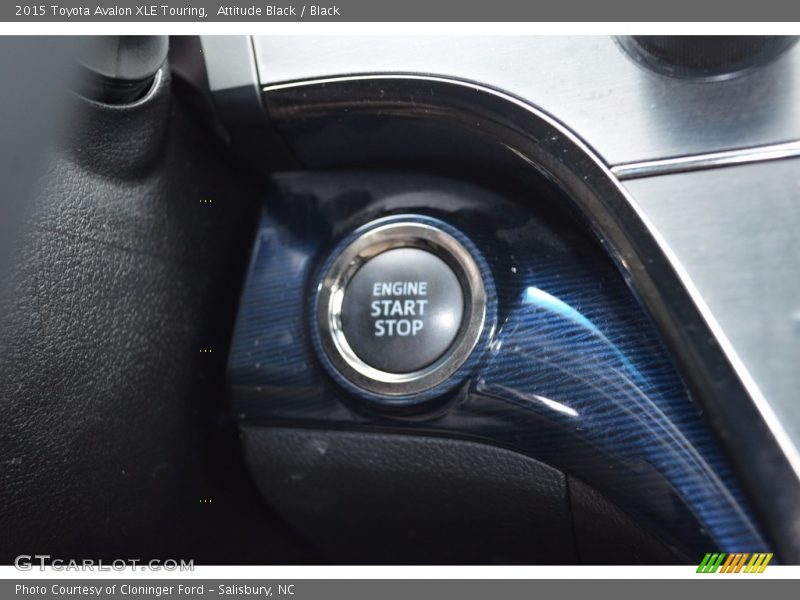 Attitude Black / Black 2015 Toyota Avalon XLE Touring