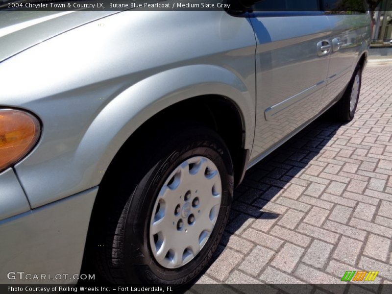 Butane Blue Pearlcoat / Medium Slate Gray 2004 Chrysler Town & Country LX