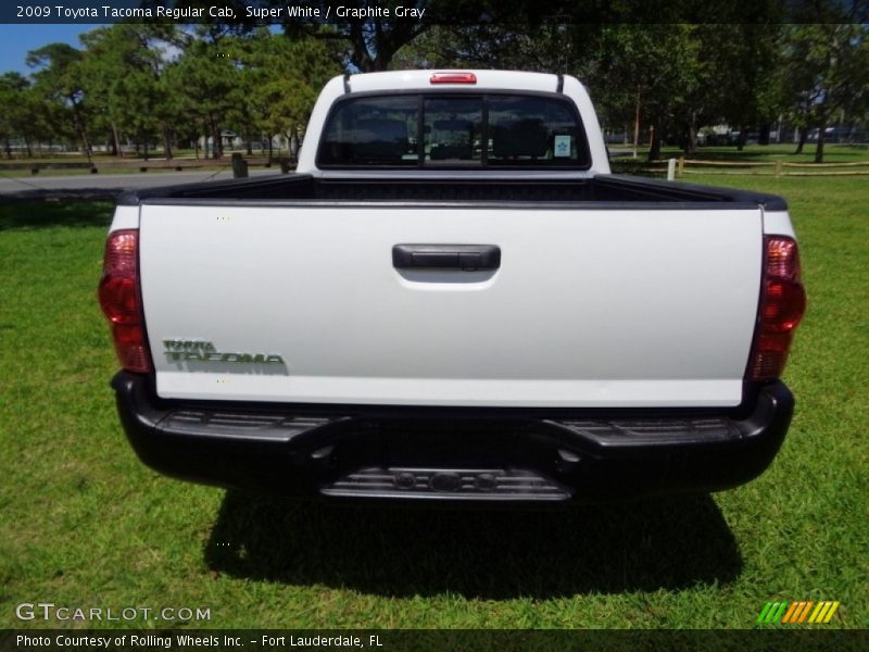 Super White / Graphite Gray 2009 Toyota Tacoma Regular Cab