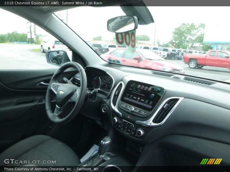 Summit White / Jet Black 2018 Chevrolet Equinox LT AWD