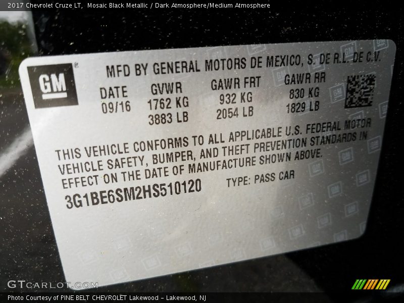 Mosaic Black Metallic / Dark Atmosphere/Medium Atmosphere 2017 Chevrolet Cruze LT