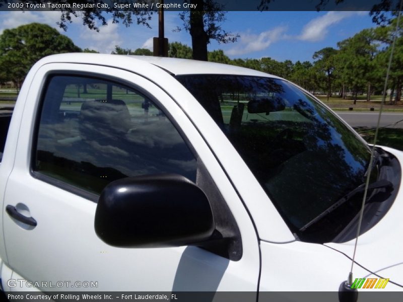 Super White / Graphite Gray 2009 Toyota Tacoma Regular Cab