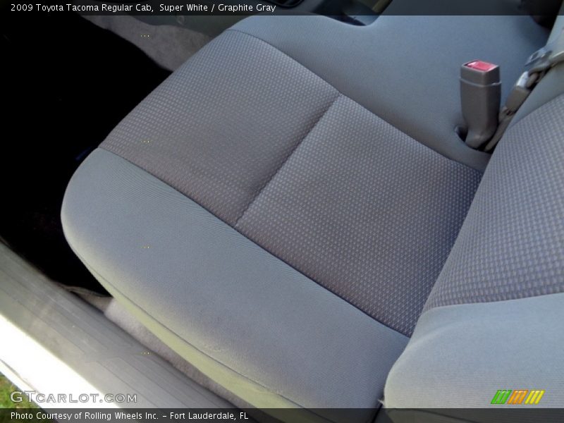 Super White / Graphite Gray 2009 Toyota Tacoma Regular Cab