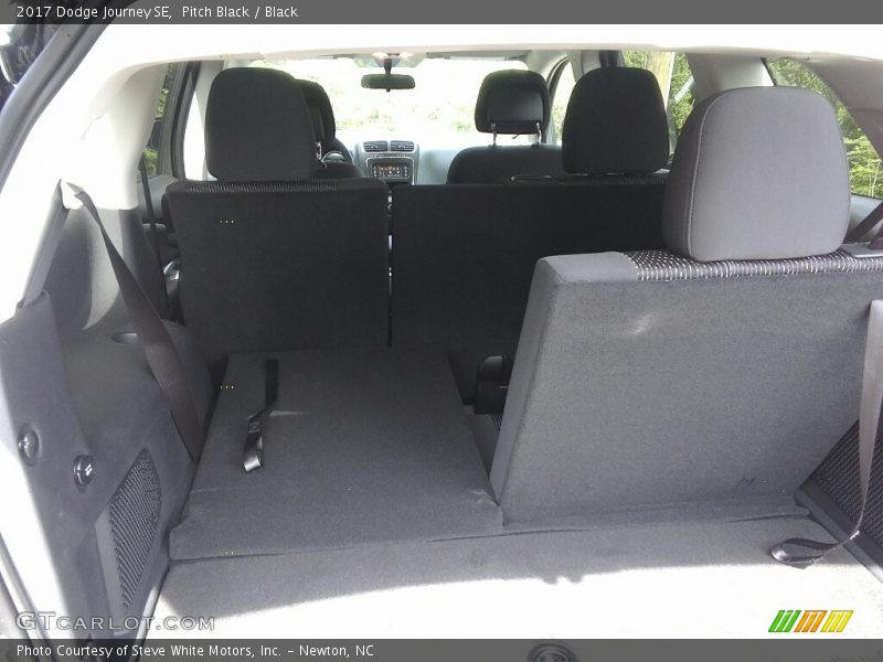 Pitch Black / Black 2017 Dodge Journey SE