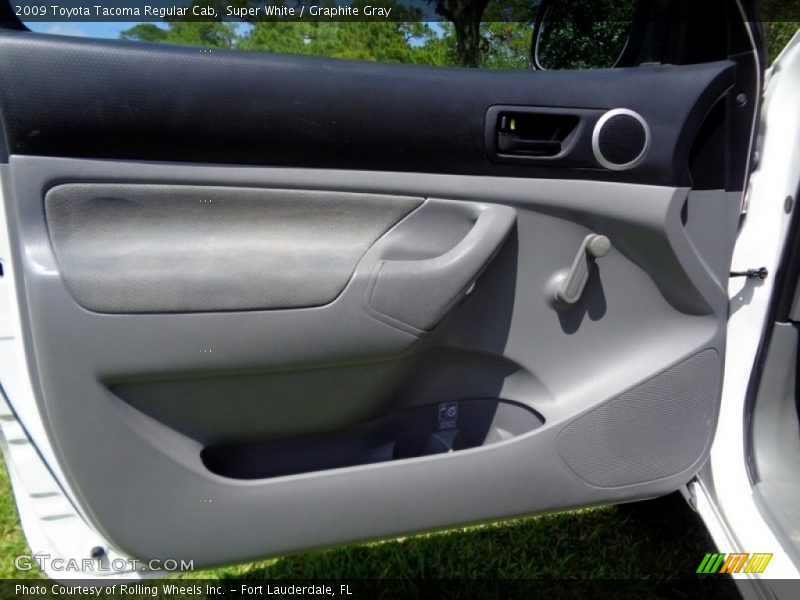 Super White / Graphite Gray 2009 Toyota Tacoma Regular Cab