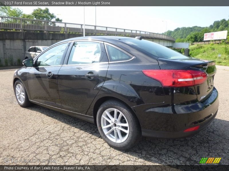 Shadow Black / Medium Light Stone 2017 Ford Focus SE Sedan
