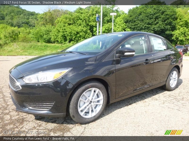 Shadow Black / Medium Light Stone 2017 Ford Focus SE Sedan