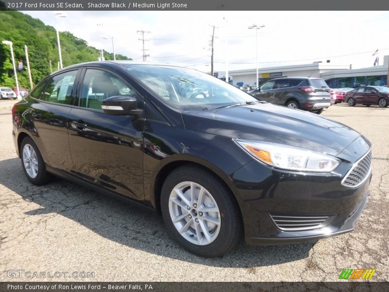 Shadow Black / Medium Light Stone 2017 Ford Focus SE Sedan
