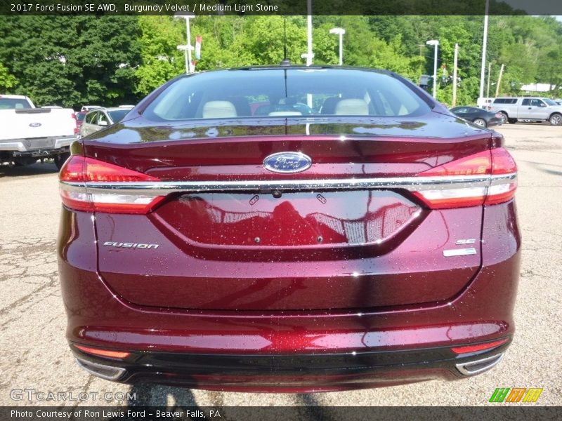 Burgundy Velvet / Medium Light Stone 2017 Ford Fusion SE AWD