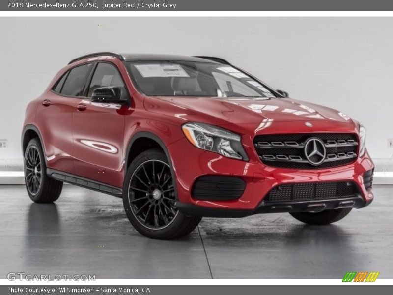 Front 3/4 View of 2018 GLA 250