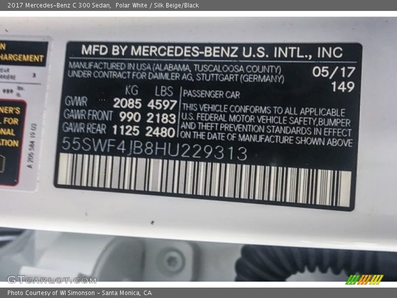 Polar White / Silk Beige/Black 2017 Mercedes-Benz C 300 Sedan