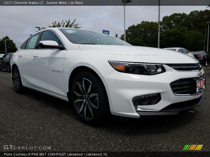 Summit White / Jet Black 2017 Chevrolet Malibu LT