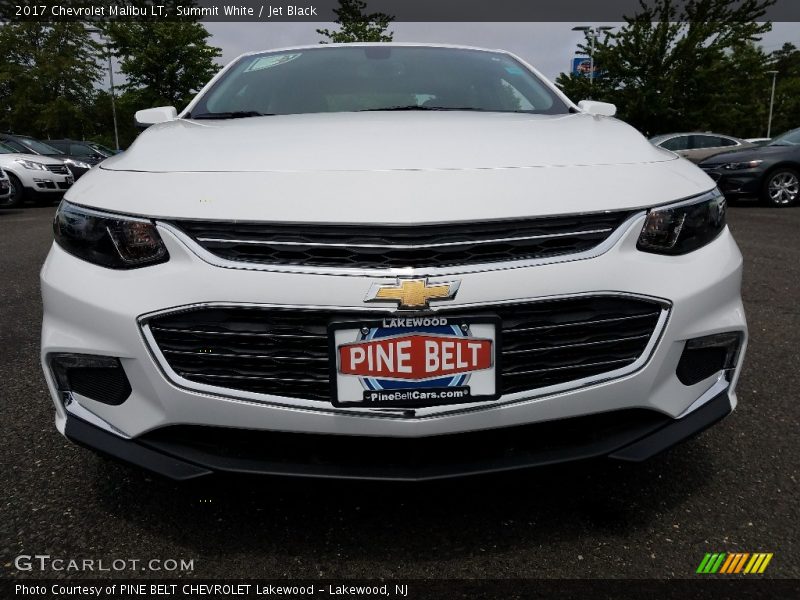 Summit White / Jet Black 2017 Chevrolet Malibu LT