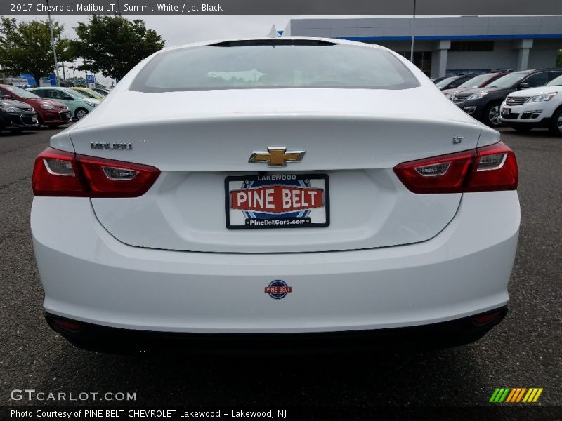 Summit White / Jet Black 2017 Chevrolet Malibu LT