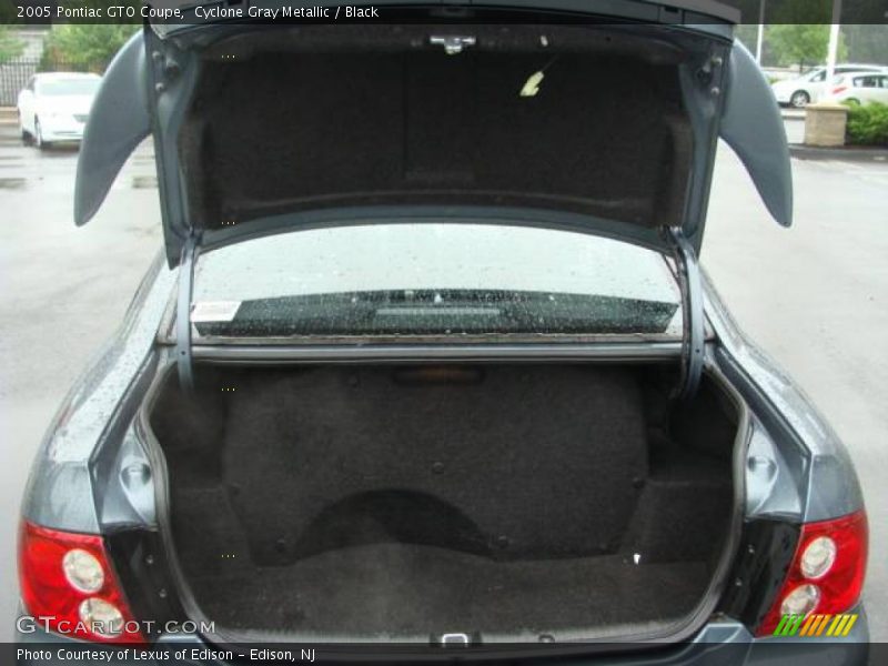 Cyclone Gray Metallic / Black 2005 Pontiac GTO Coupe