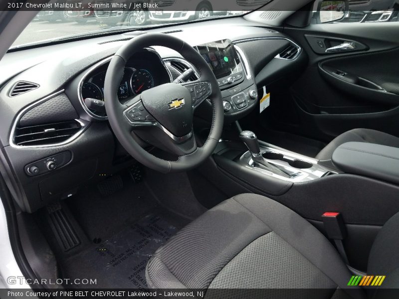 Summit White / Jet Black 2017 Chevrolet Malibu LT