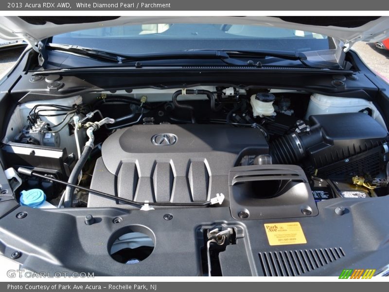 White Diamond Pearl / Parchment 2013 Acura RDX AWD